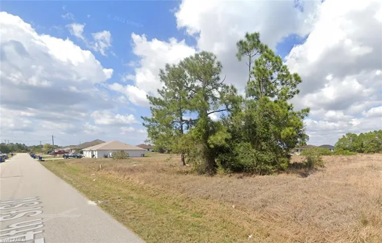 4520/4522 24th St Sw, Lehigh Acres, Florida 33973