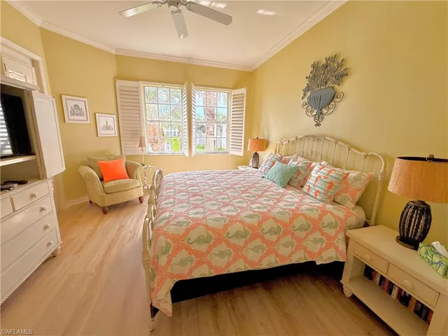 1000 L Ambiance Cir 201, Naples, Florida 34108