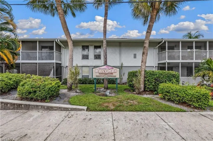 1849  Maravilla  AVE, Fort Myers, FL 33901