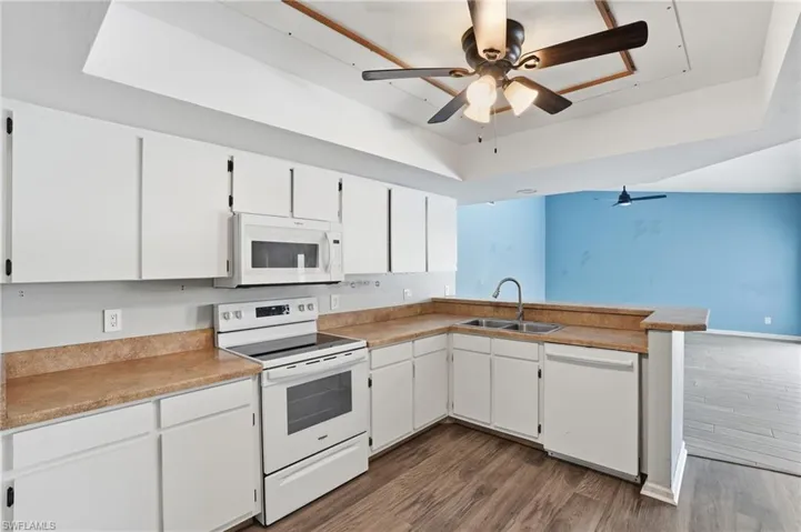 17306  Meadow Lake  CIR, Fort Myers, FL 33967