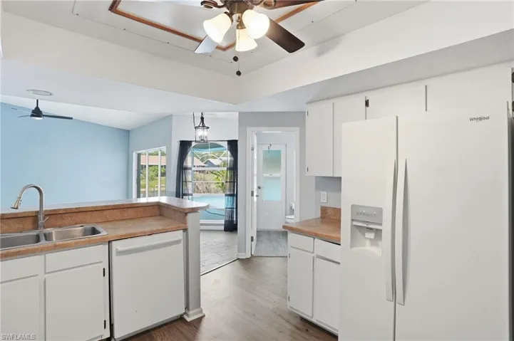 17306  Meadow Lake  CIR, Fort Myers, FL 33967