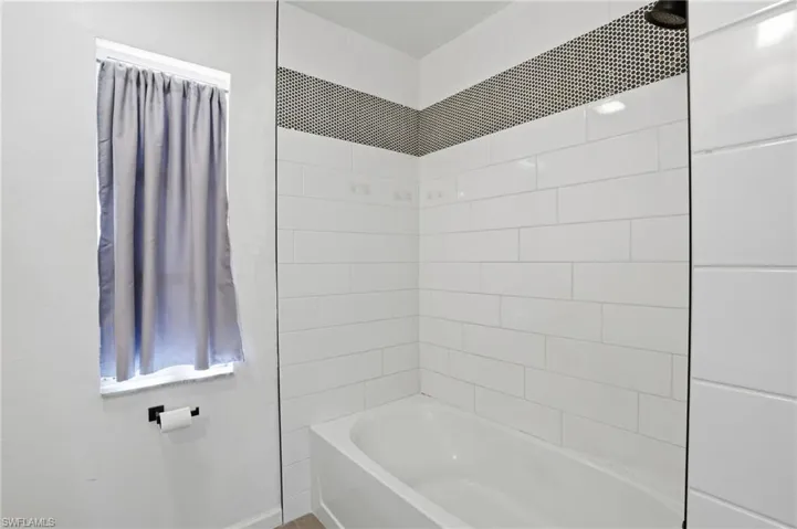 17306  Meadow Lake  CIR, Fort Myers, FL 33967