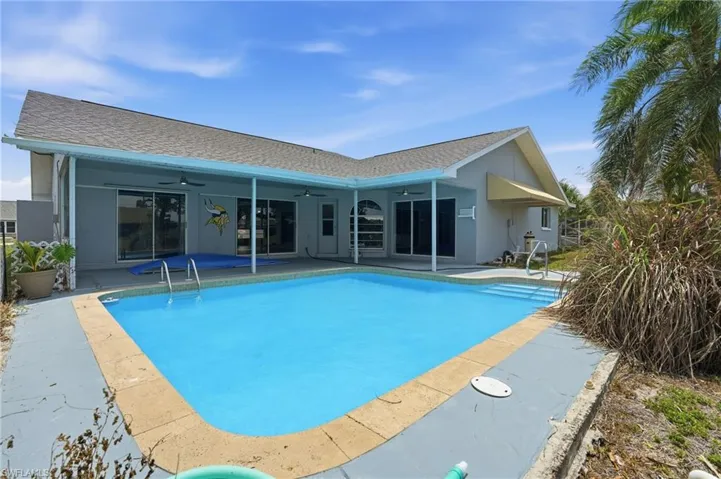 17306  Meadow Lake  CIR, Fort Myers, FL 33967