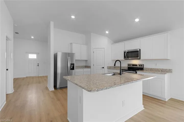 1282  Bush W ST, Immokalee, FL 34142