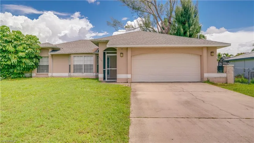2729 SW 11th  CT, Cape Coral, FL 33914