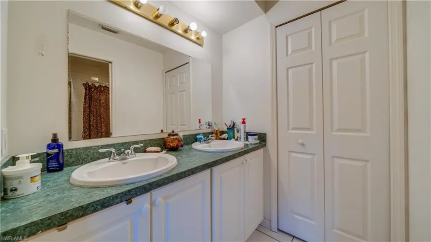 2729 SW 11th  CT, Cape Coral, FL 33914