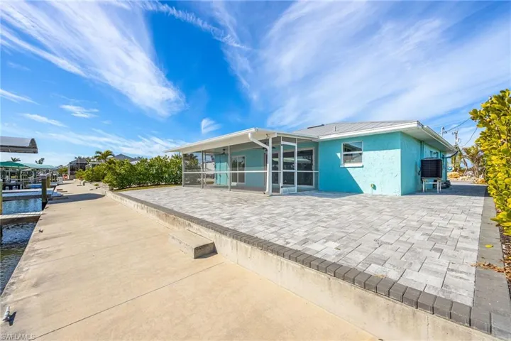 2892 Sanibel Blvd, St. James City, Florida 33956