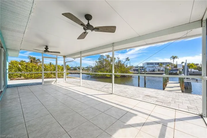 2892 Sanibel Blvd, St. James City, Florida 33956