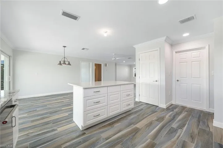 2892 Sanibel Blvd, St. James City, Florida 33956
