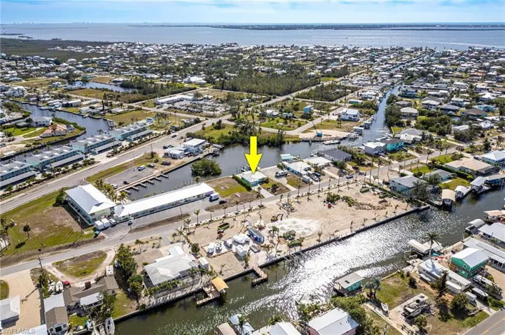 2892 Sanibel Blvd, St. James City, Florida 33956