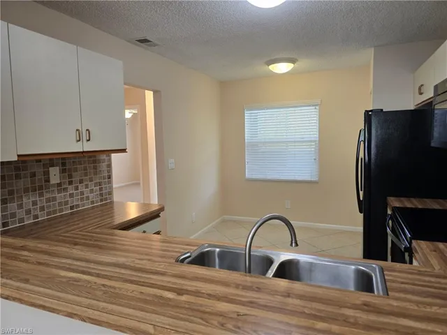 5741 Whitaker Rd D203, Naples, Florida 34112