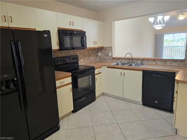 5741 Whitaker Rd D203, Naples, Florida 34112