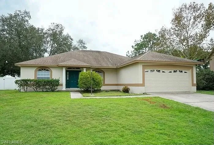 807 Bluegrass Ln, Brandon, Florida 33510