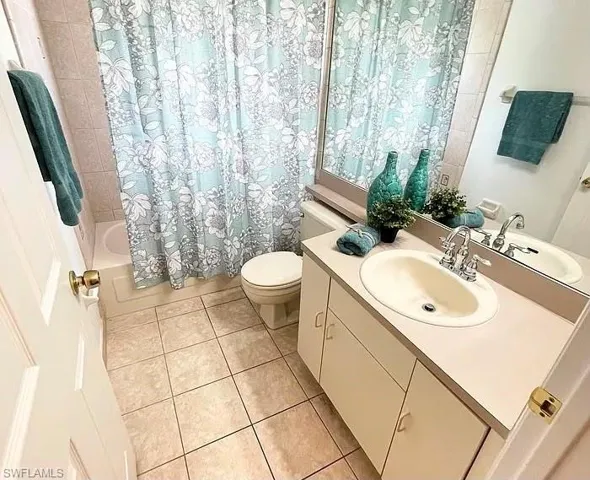 807 Bluegrass Ln, Brandon, Florida 33510