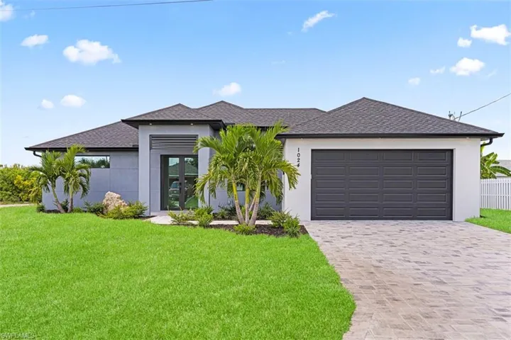 1024 Ne 1st Pl, Cape Coral, Florida 33909