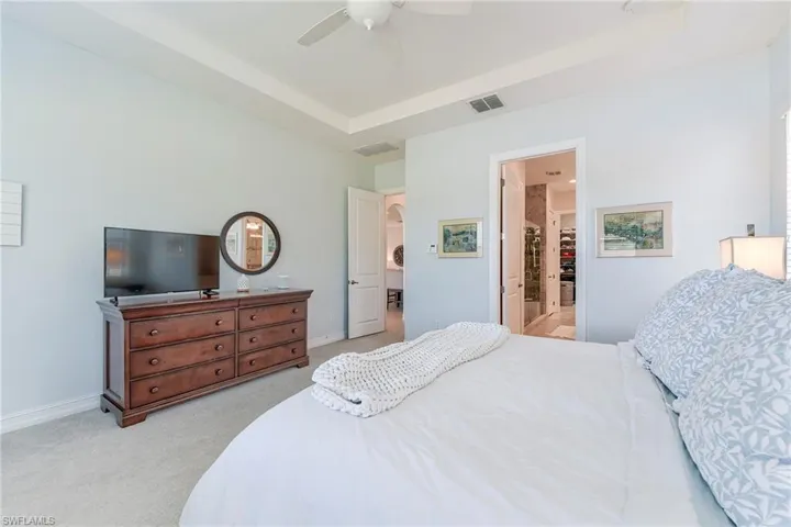 9335 Woodhurst Dr, Naples, Florida 34120