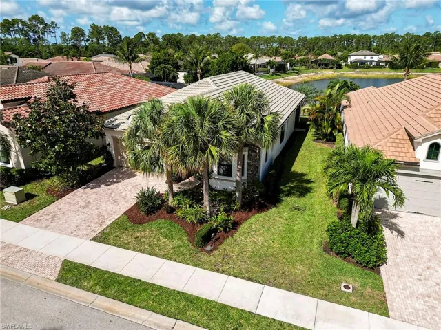 9335 Woodhurst Dr, Naples, Florida 34120