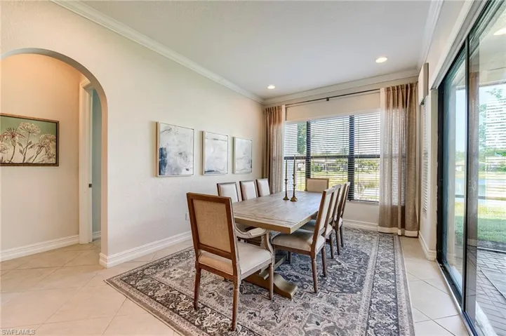 9335 Woodhurst Dr, Naples, Florida 34120