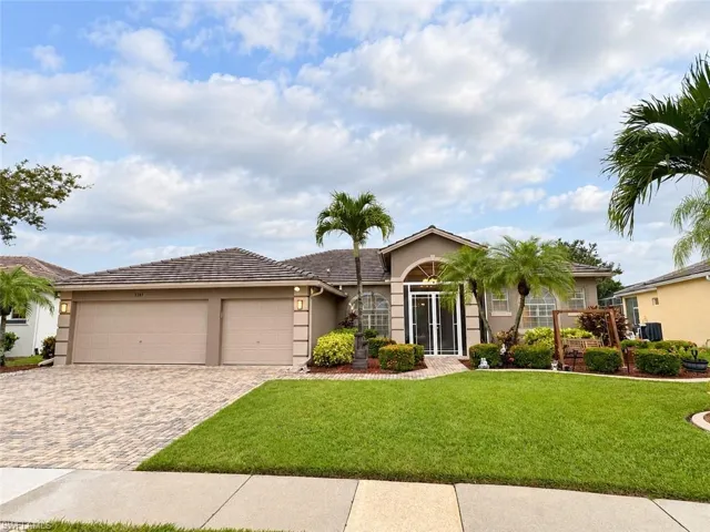 3287 Potomac Ct, Naples, Florida 34120