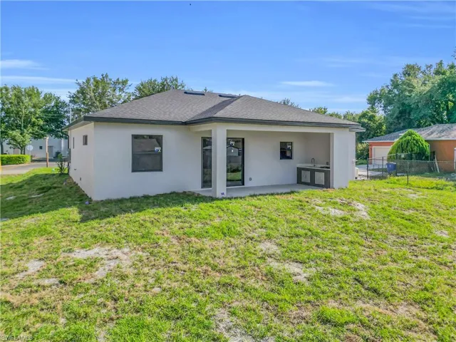 2804 5th St W St, Lehigh Acres, Florida 33971