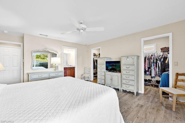 245 Marseille DR, NAPLES FL 34112