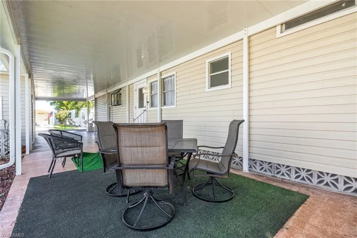 486 Jacklin Ln, North Fort Myers, Florida 33903