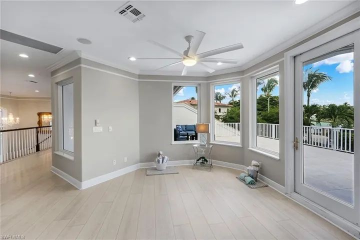 1578 Barfield Ct, Marco Island, Florida 34145