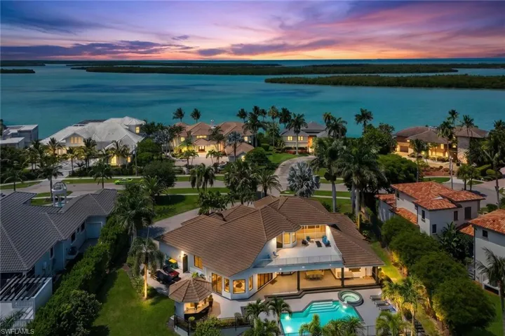 1578 Barfield Ct, Marco Island, Florida 34145