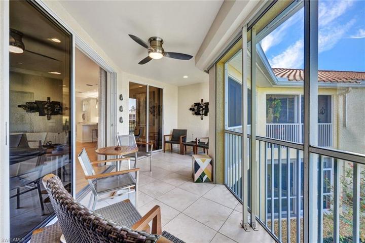 200  L AMBIANCE  CIR, Naples, FL 34108