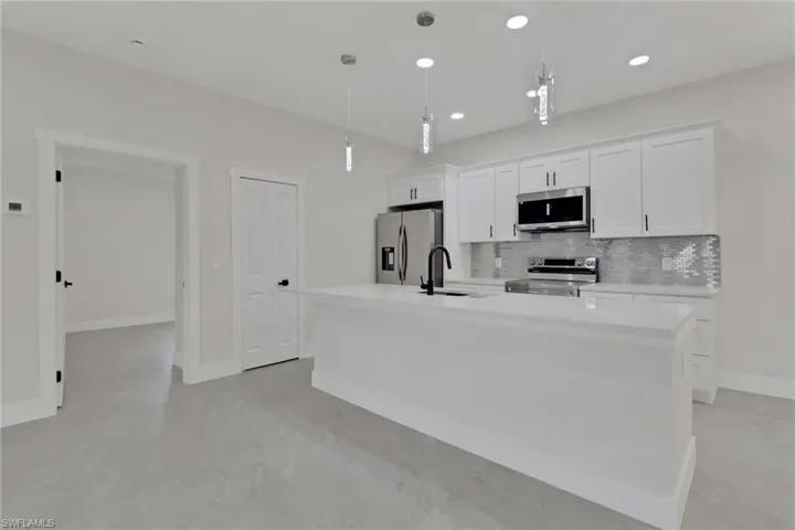 4501  15th SW ST, Lehigh Acres, FL 33973