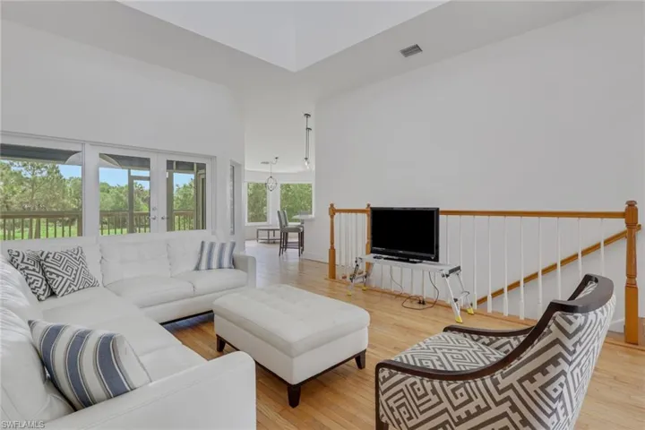 880  18th NE ST, Naples, FL 34120