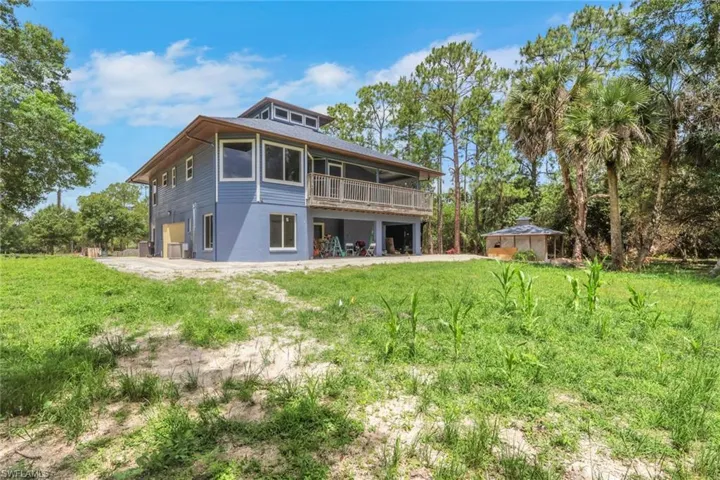 880  18th NE ST, Naples, FL 34120
