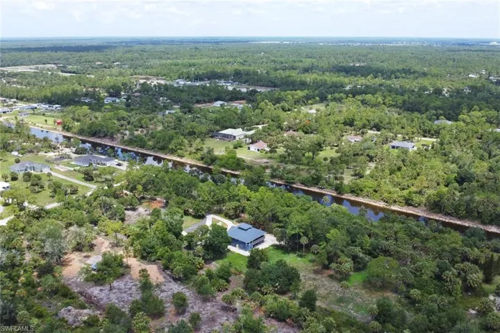 880  18th NE ST, Naples, FL 34120