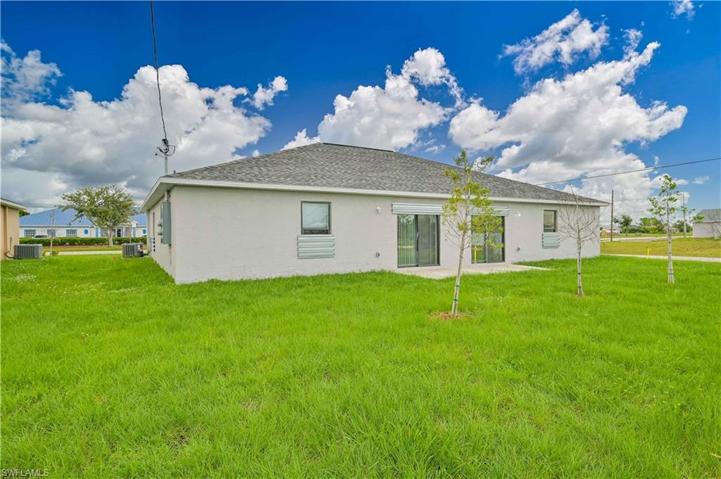 2929-2931  Skyline  BLVD, CAPE CORAL, FL 33914