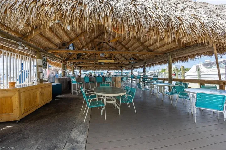 900 Broad Ave S 125, Naples, Florida 34102