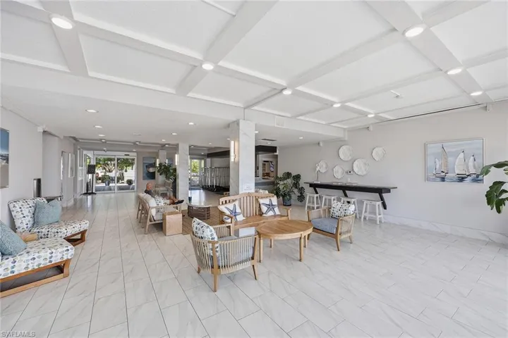 900 Broad Ave S 125, Naples, Florida 34102
