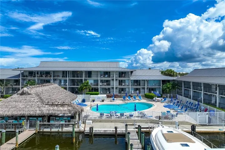 900 Broad Ave S 125, Naples, Florida 34102
