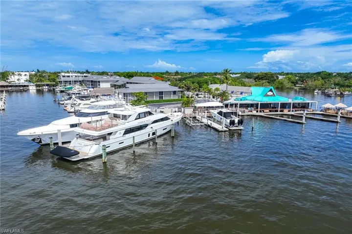 900 Broad Ave S 125, Naples, Florida 34102