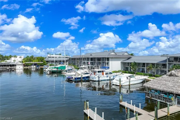 900 Broad Ave S 125, Naples, Florida 34102