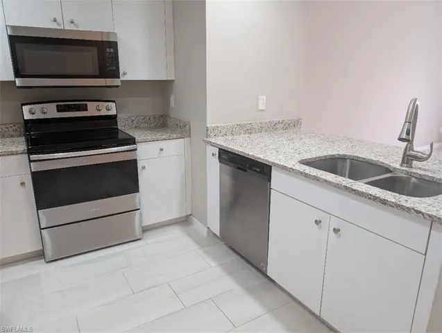 2933 Santa Barbara Blvd #201, Cape Coral, Florida 33914