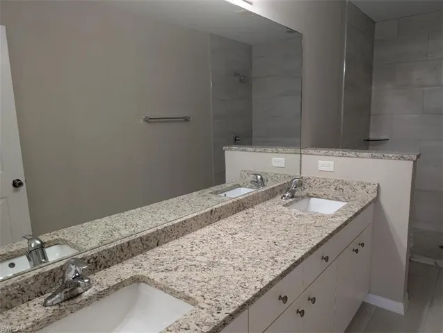 2933 Santa Barbara Blvd #201, Cape Coral, Florida 33914