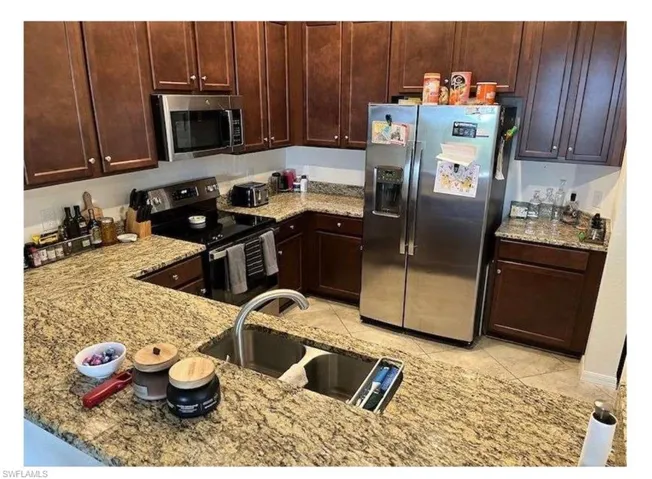 2763 Citrus St, Naples, Florida 34120