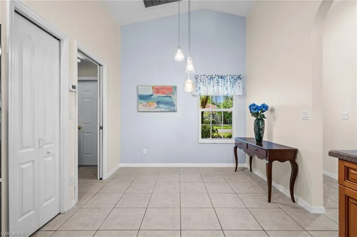 Extra space that can turn to a working space