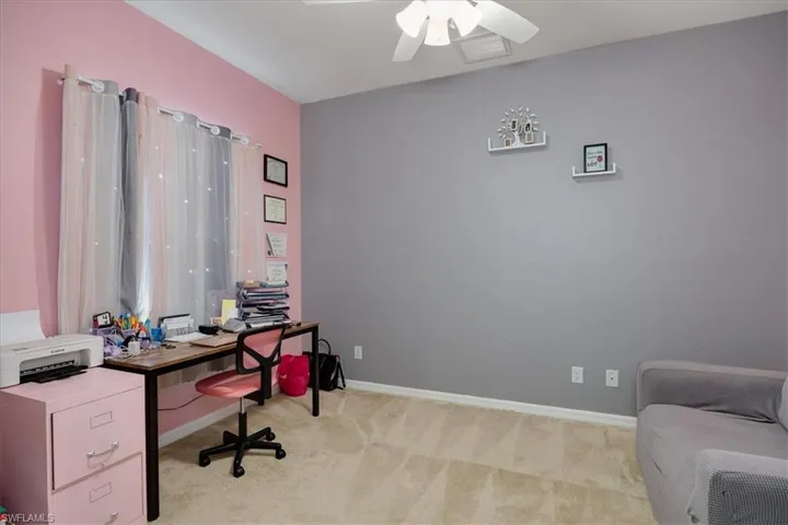 Large enclosed den w/ French doors