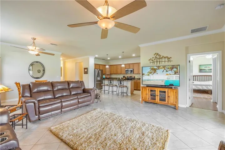 13080  Silver Thorn  LOOP, North Fort Myers, FL 33903