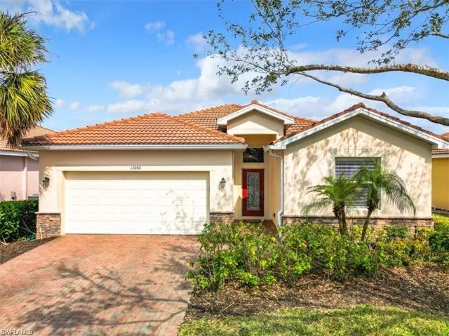 13080  Silver Thorn  LOOP, North Fort Myers, FL 33903