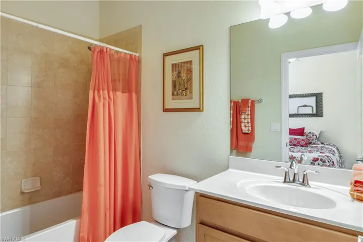 13080  Silver Thorn  LOOP, North Fort Myers, FL 33903