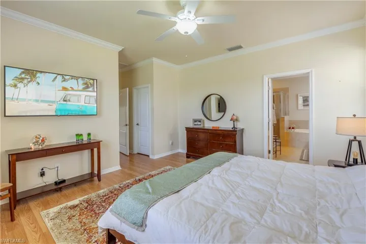 13080  Silver Thorn  LOOP, North Fort Myers, FL 33903