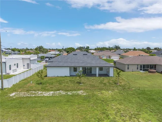 View of front of house with a front lawn