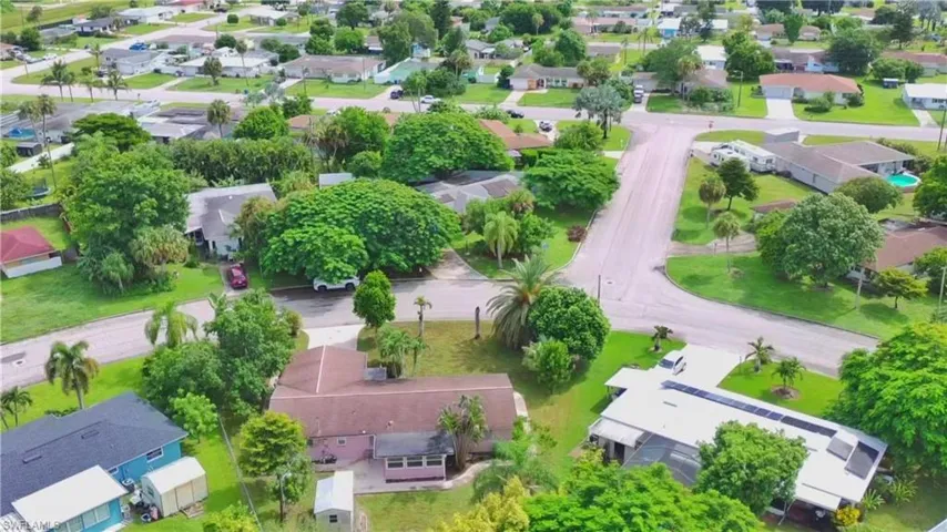 120 E Lake Dr, Lehigh Acres, Florida 33936